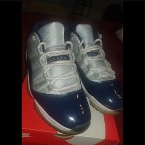 Air Jordan 11 low Georgetown size 11